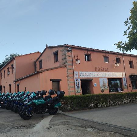 El Huesped Del Sevillano Ar Lagartera المظهر الخارجي الصورة